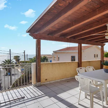 2 Bedroom Lovely In * Marina di Modica